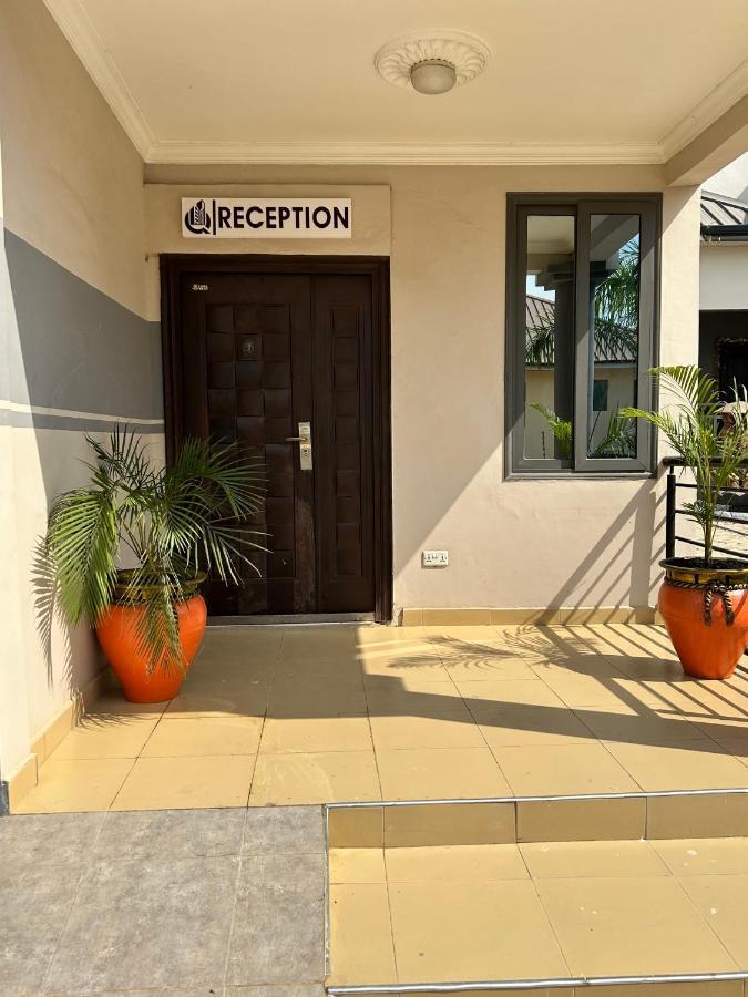 Queen'S Hill Lodge Gbawe Exterior photo