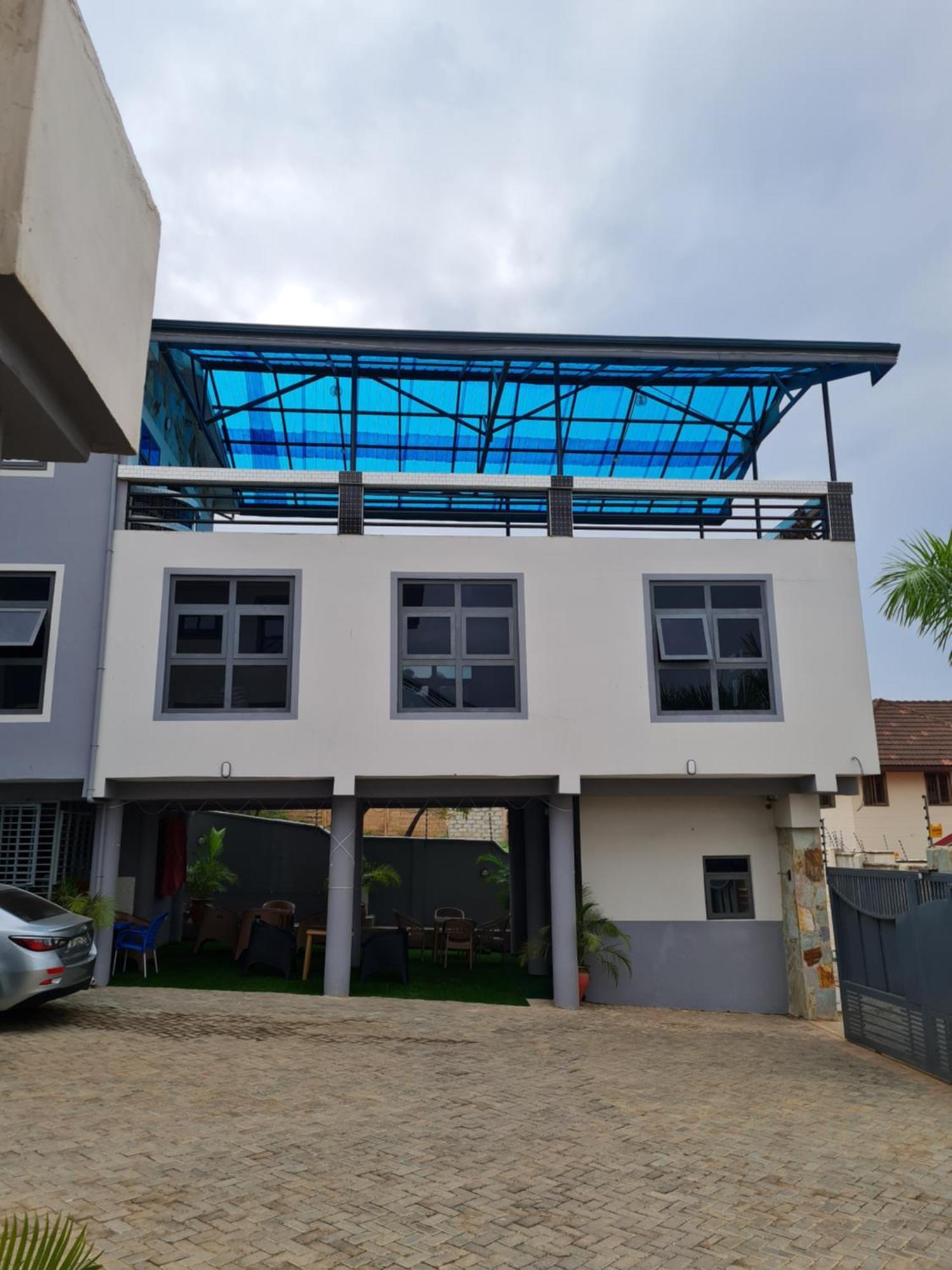 Queen'S Hill Lodge Gbawe Exterior photo